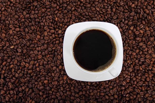 근육통 푸는법 : 카페인 섭취도 도움이 돼